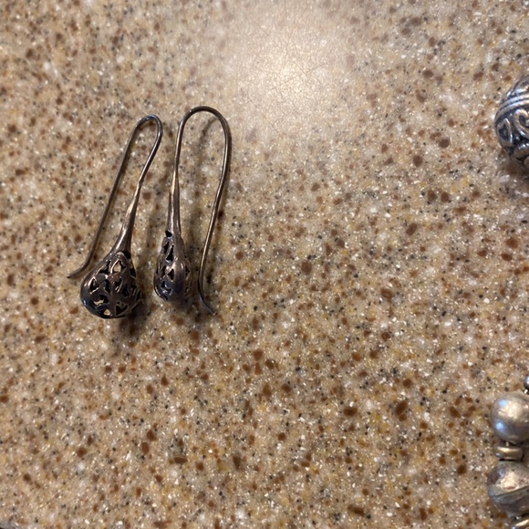 MAKE ME AN OFFER!! - Picture 6 of 8